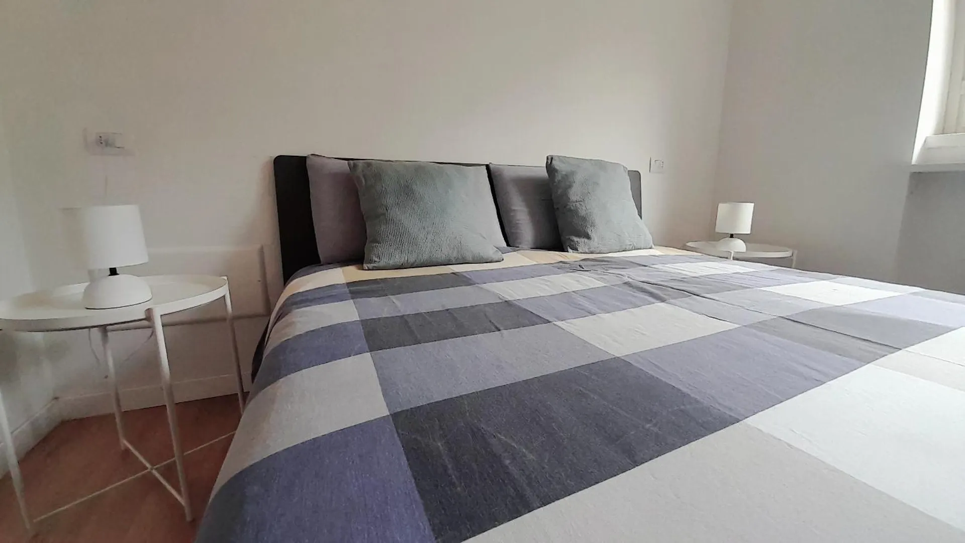 Modern Apartment With Terrace And Mezzanine Floor Colico