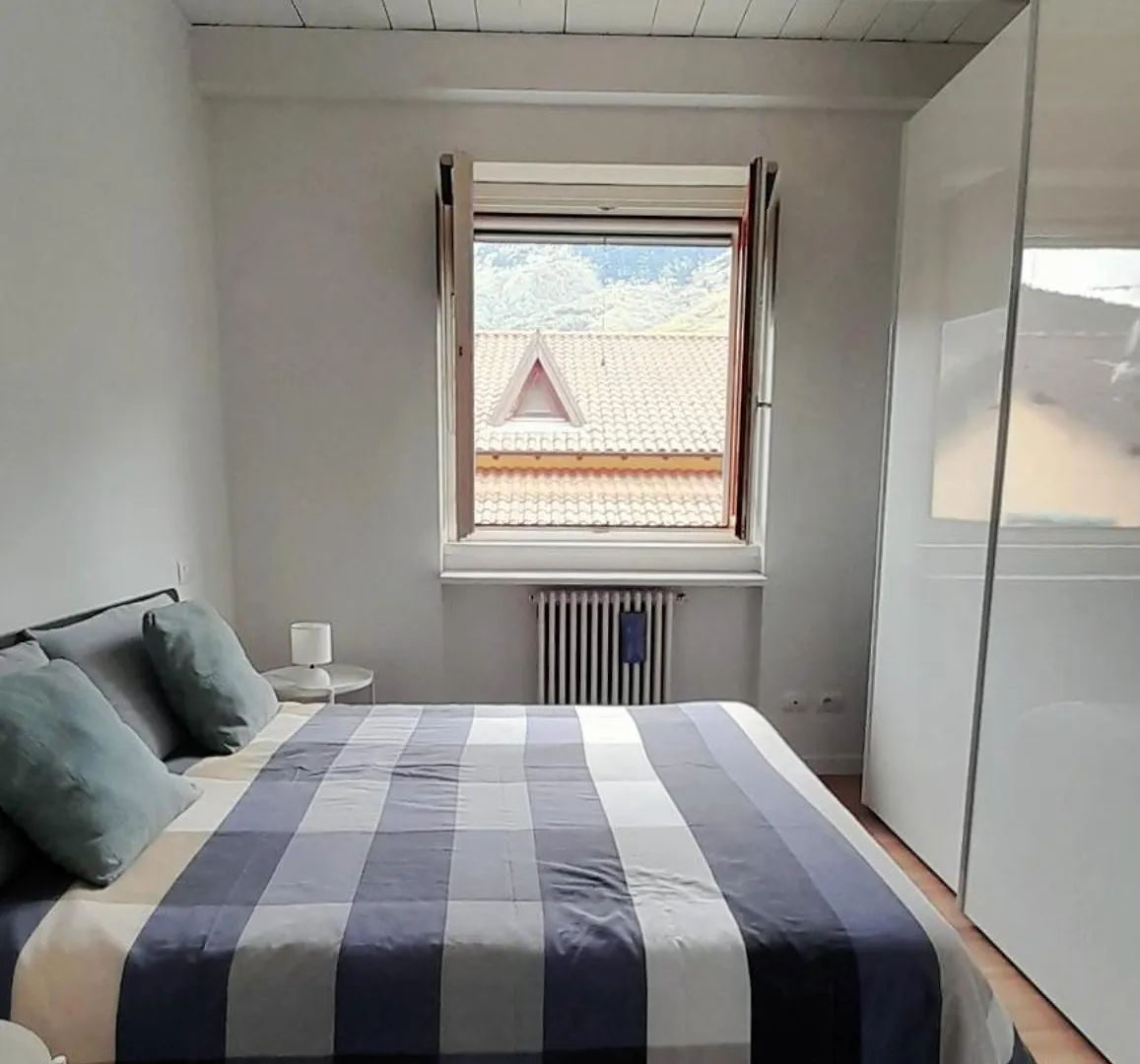 Modern Apartment With Terrace And Mezzanine Floor Colico